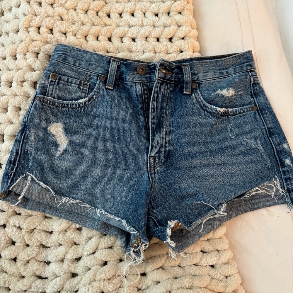 Pistola High Rise Short Size 26